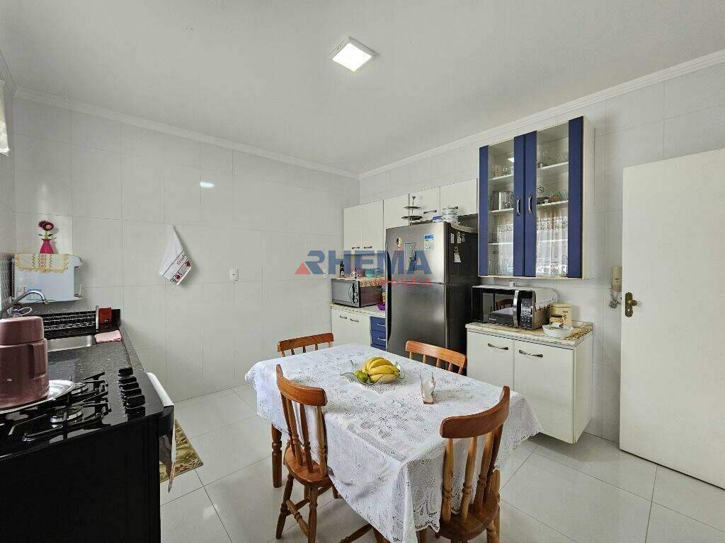 Apartamento à venda no Encruzilhada: 
