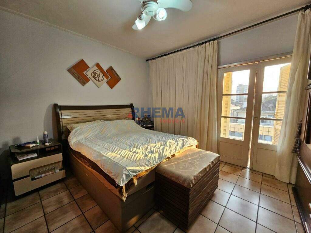 Apartamento à venda no Encruzilhada: 