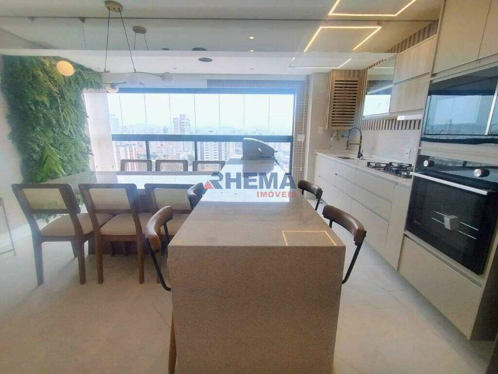 Apartamento à venda no Ponta da Praia: 