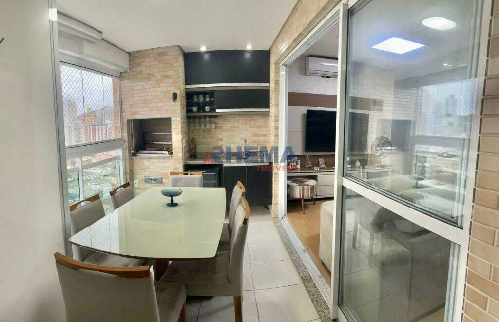 Apartamento à venda no Ponta da Praia: 