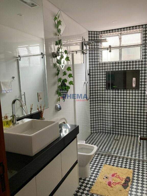 Apartamento à venda no Embaré: 