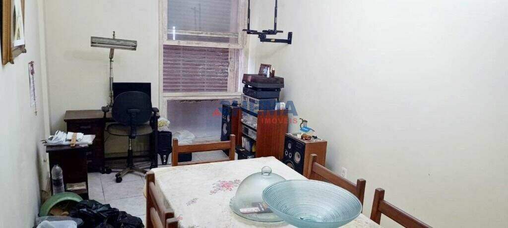 Apartamento à venda no Gonzaga: 