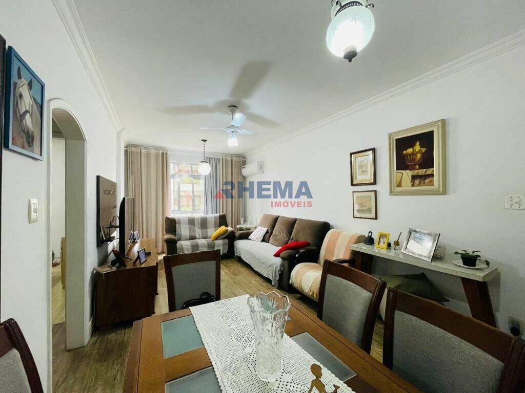 Apartamento à venda no Ponta da Praia: 