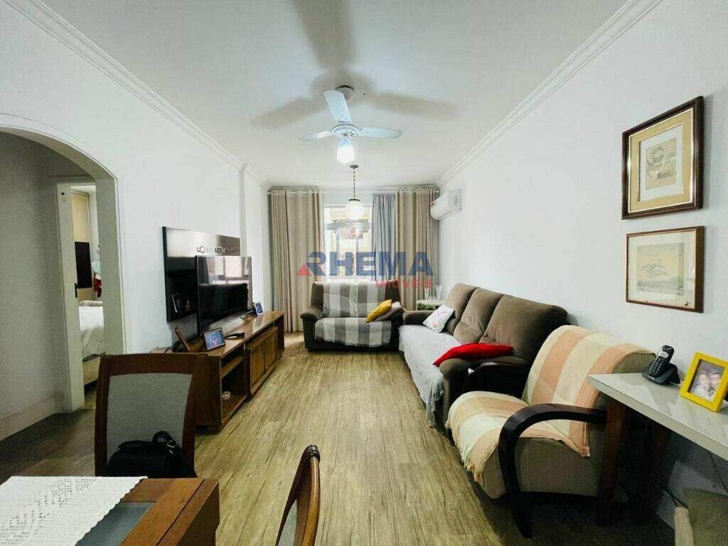Apartamento à venda no Ponta da Praia: 