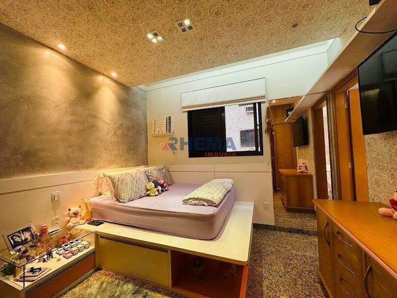 Apartamento à venda no Embaré: 