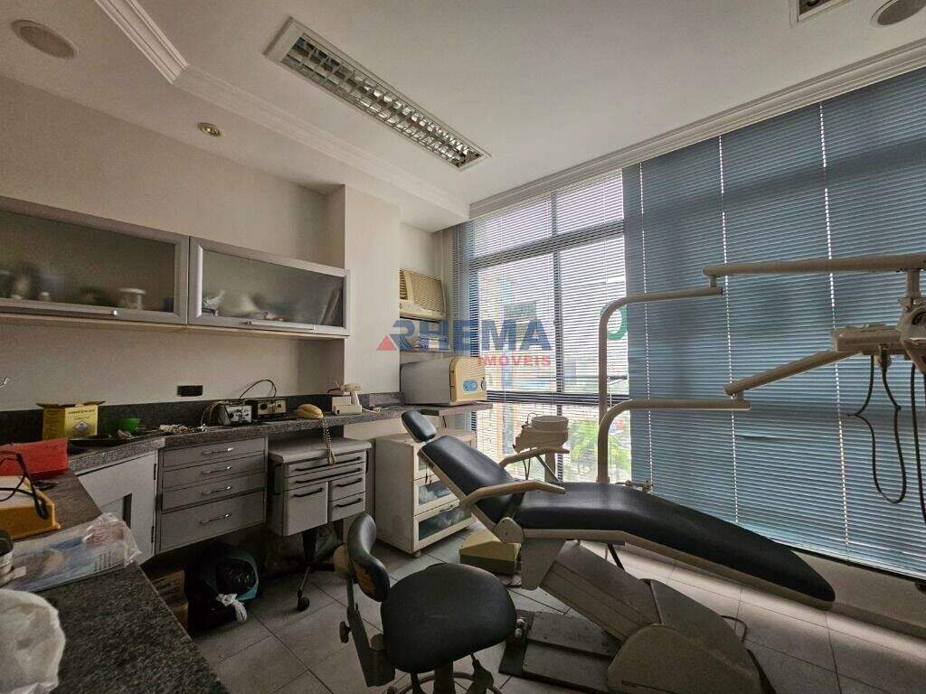Sala à venda no Gonzaga: 
