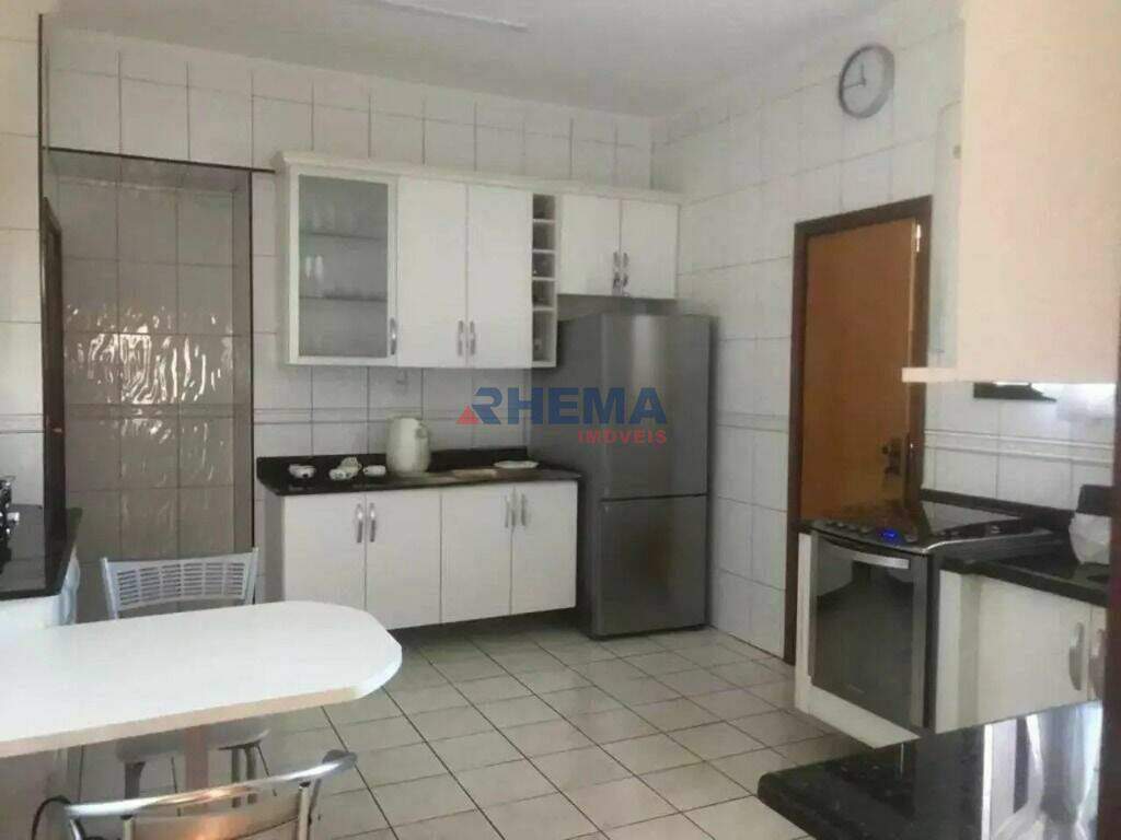 Apartamento à venda no Embaré: 