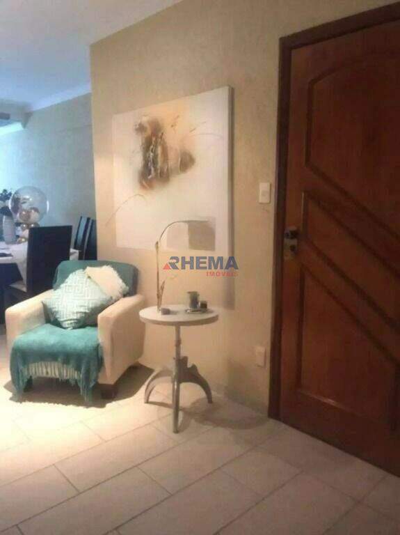 Apartamento à venda no Embaré: 