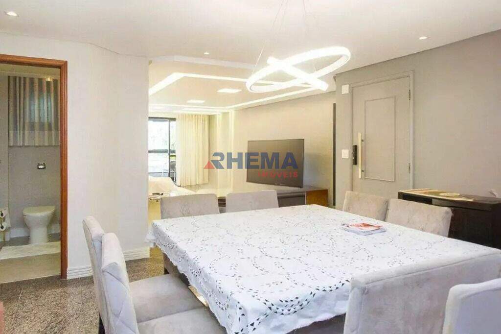 Apartamento à venda no Ponta da Praia: 