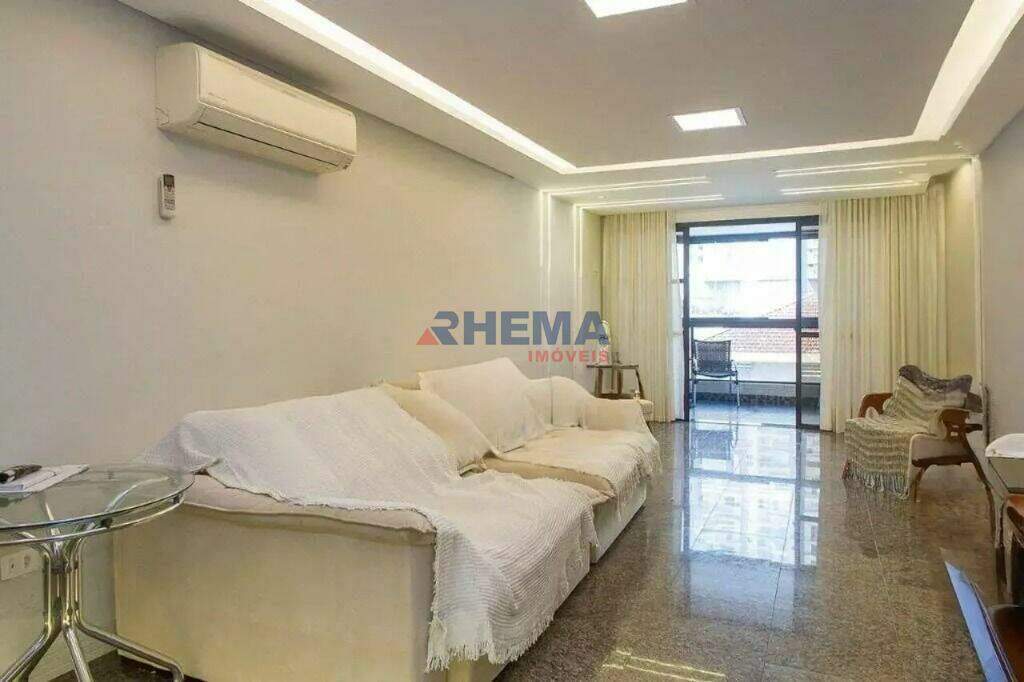 Apartamento à venda no Ponta da Praia: 
