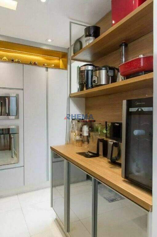 Apartamento à venda no Ponta da Praia: 