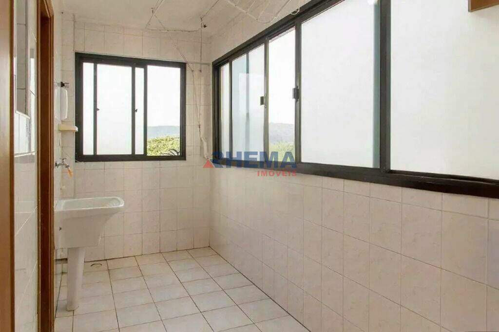 Apartamento à venda no Ponta da Praia: 