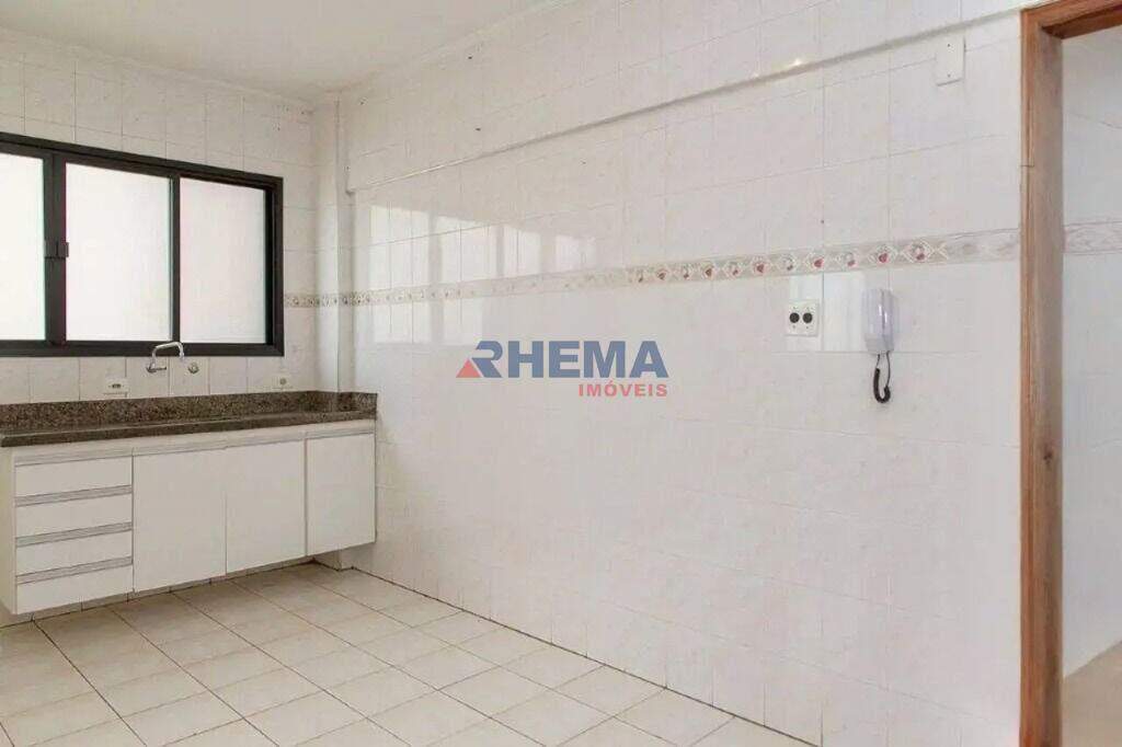 Apartamento à venda no Ponta da Praia: 