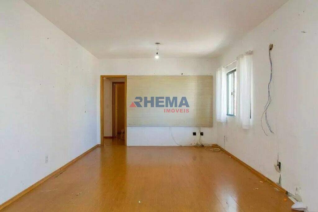 Apartamento à venda no Ponta da Praia: 