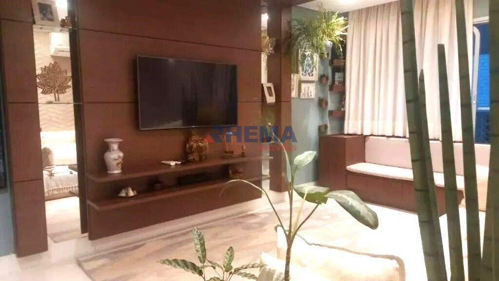 Apartamento à venda no Ponta da Praia: 