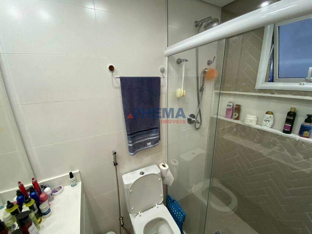 Apartamento à venda no Ponta da Praia: 