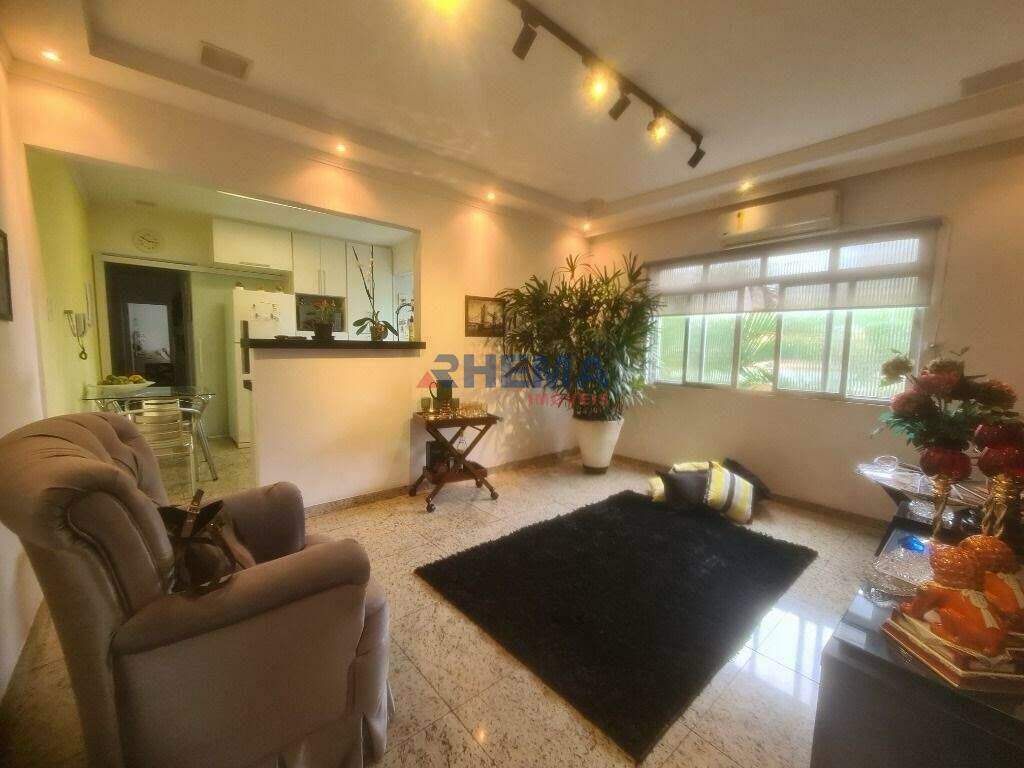 Apartamento à venda no Embaré: 