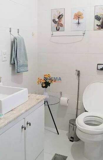 Apartamento à venda no Embaré: 
