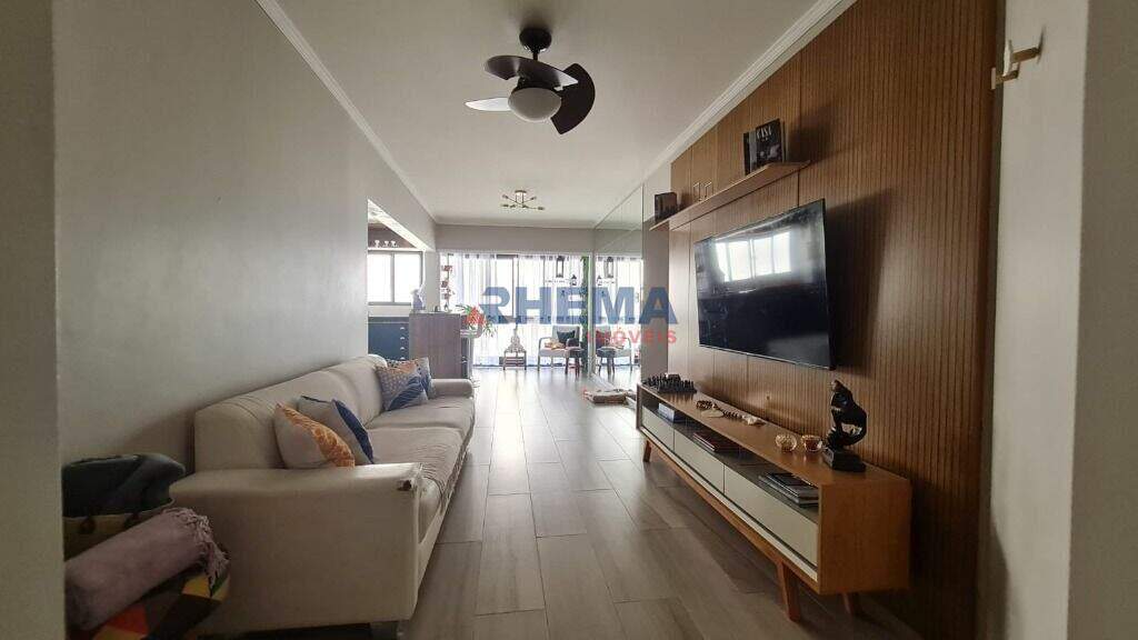 Apartamento à venda no Ponta da Praia: 