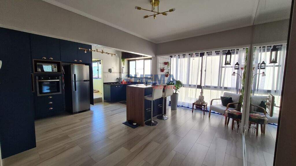 Apartamento à venda no Ponta da Praia: 
