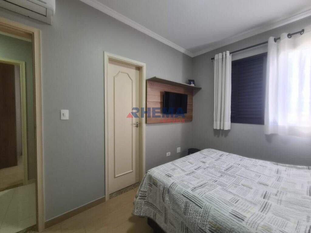 Apartamento à venda no Embaré: 