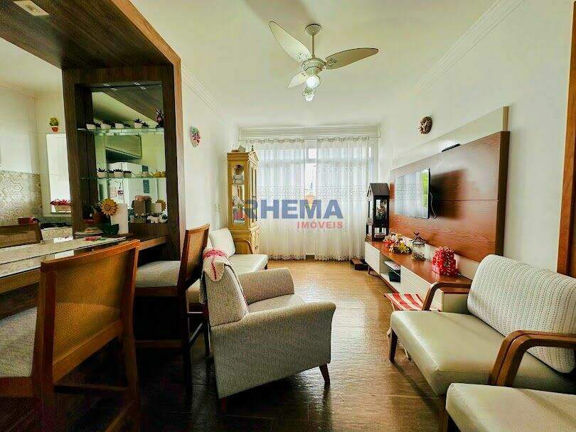 Apartamento à venda no Embaré: 
