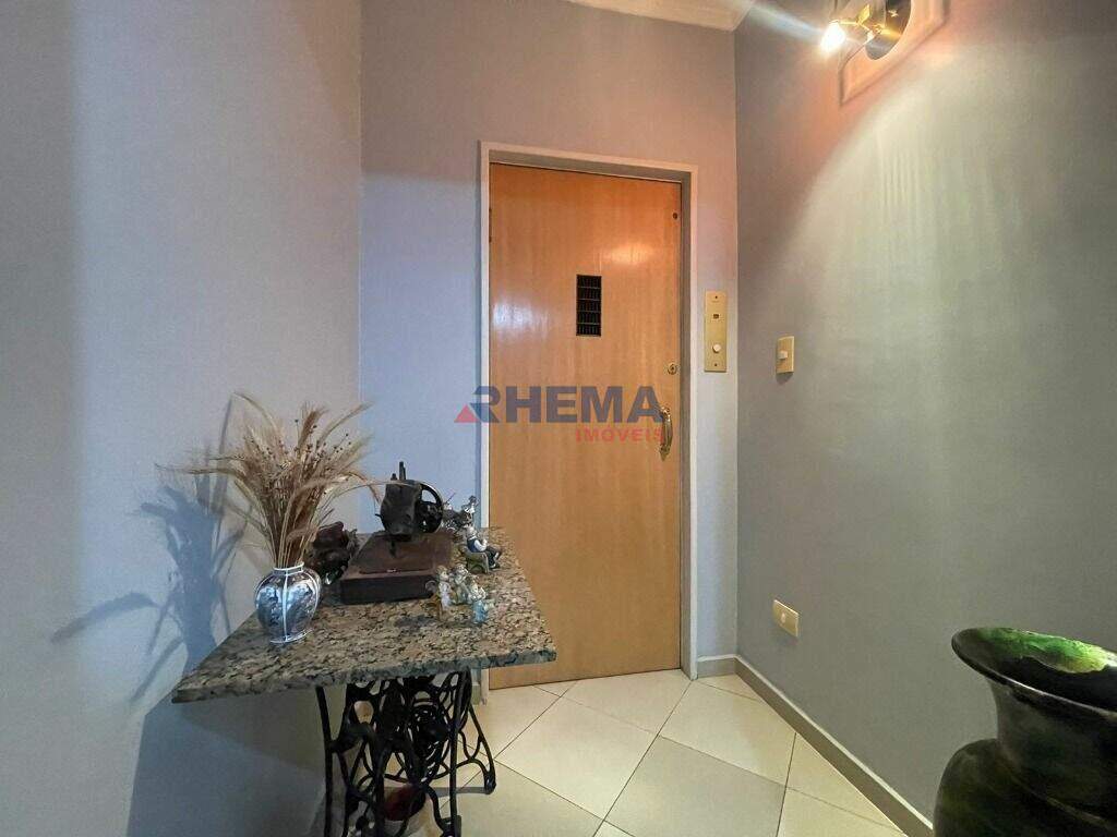 Apartamento à venda no José Menino: 