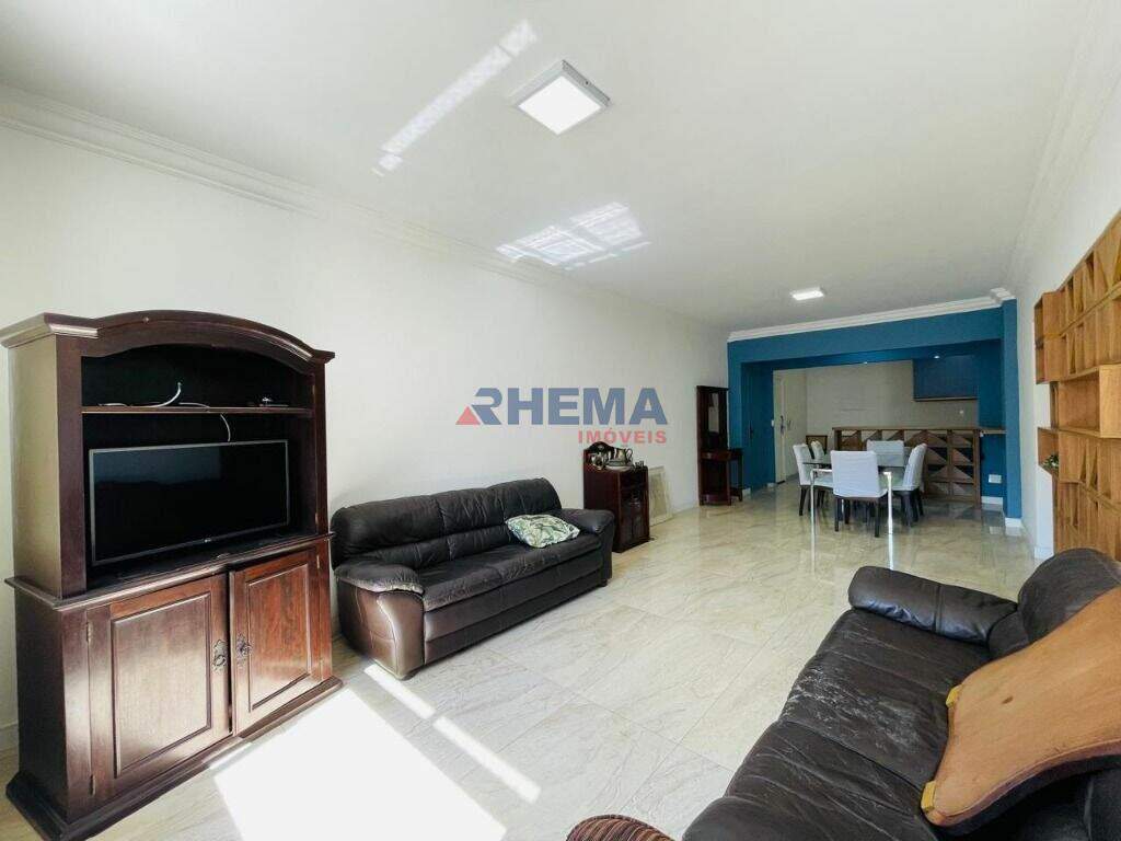 Apartamento à venda no Ponta da Praia: 