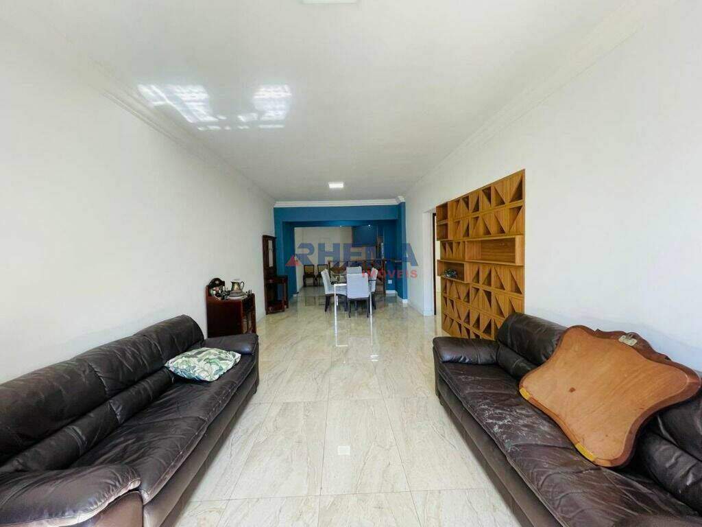 Apartamento à venda no Ponta da Praia: 