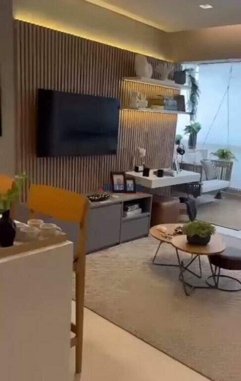 Apartamento à venda no Ponta da Praia: 