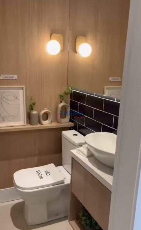 Apartamento à venda no Ponta da Praia: 