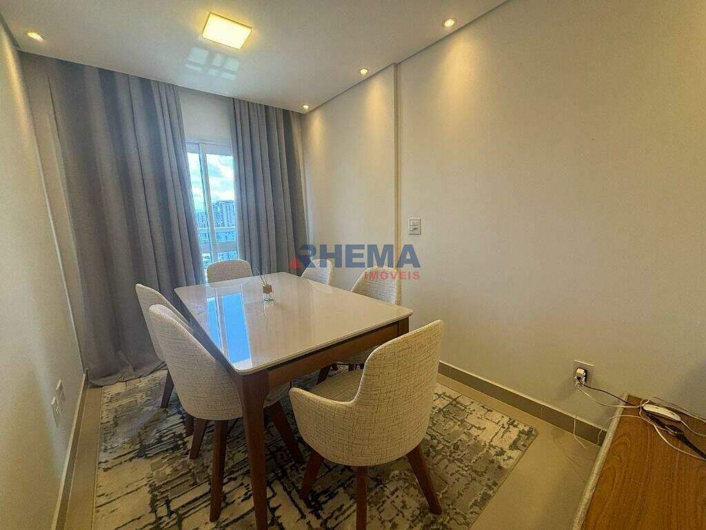 Apartamento à venda no Embaré: 