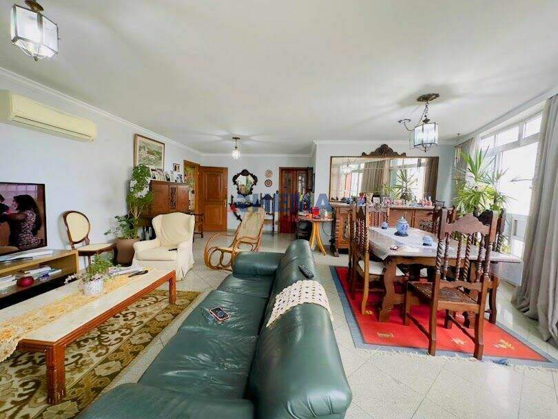 Apartamento à venda no Gonzaga: 