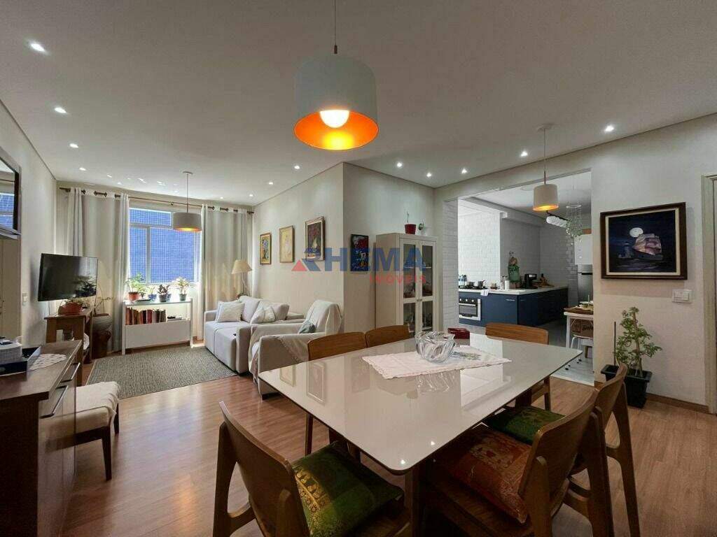 Apartamento à venda no Gonzaga: 