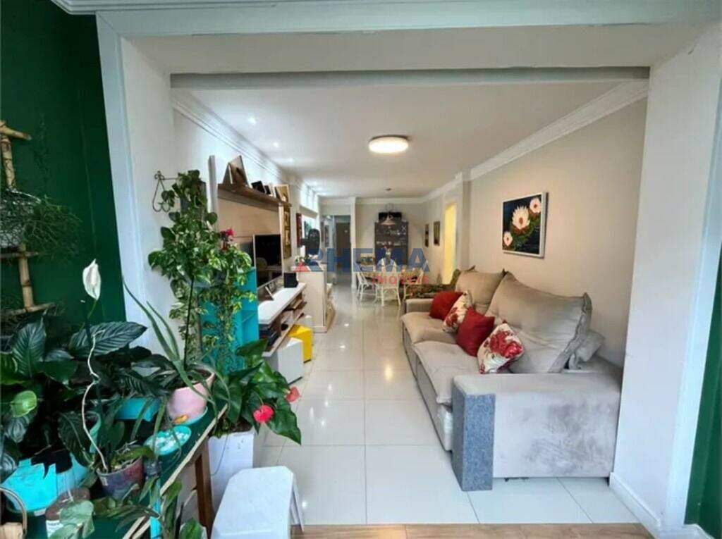 Apartamento à venda no Boqueirão: 
