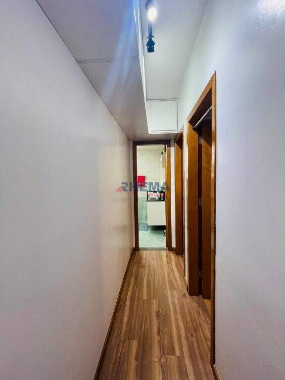 Apartamento à venda no Embaré: 
