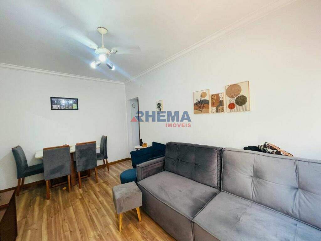 Apartamento à venda no Embaré: 