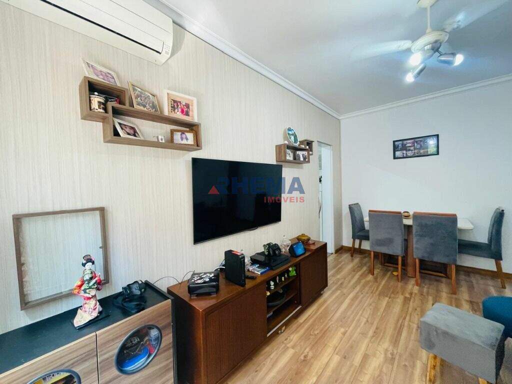 Apartamento à venda no Embaré: 