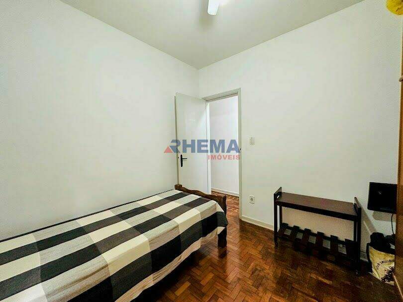 Apartamento à venda no Embaré: 