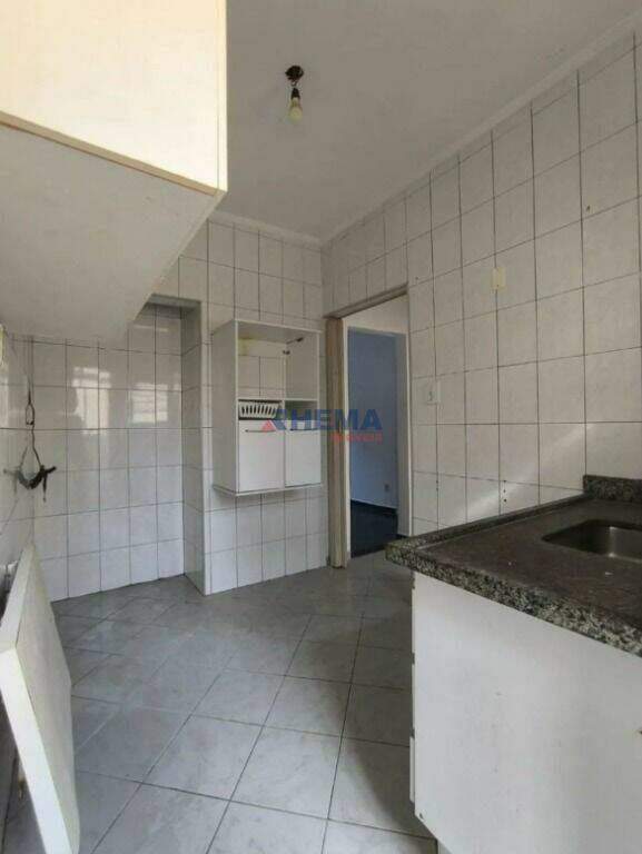 Apartamento à venda no Embaré: 
