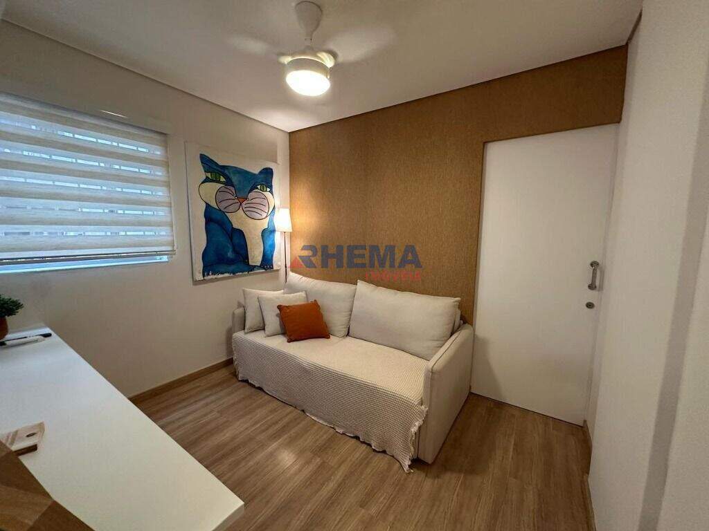 Apartamento à venda no Ponta da Praia: 