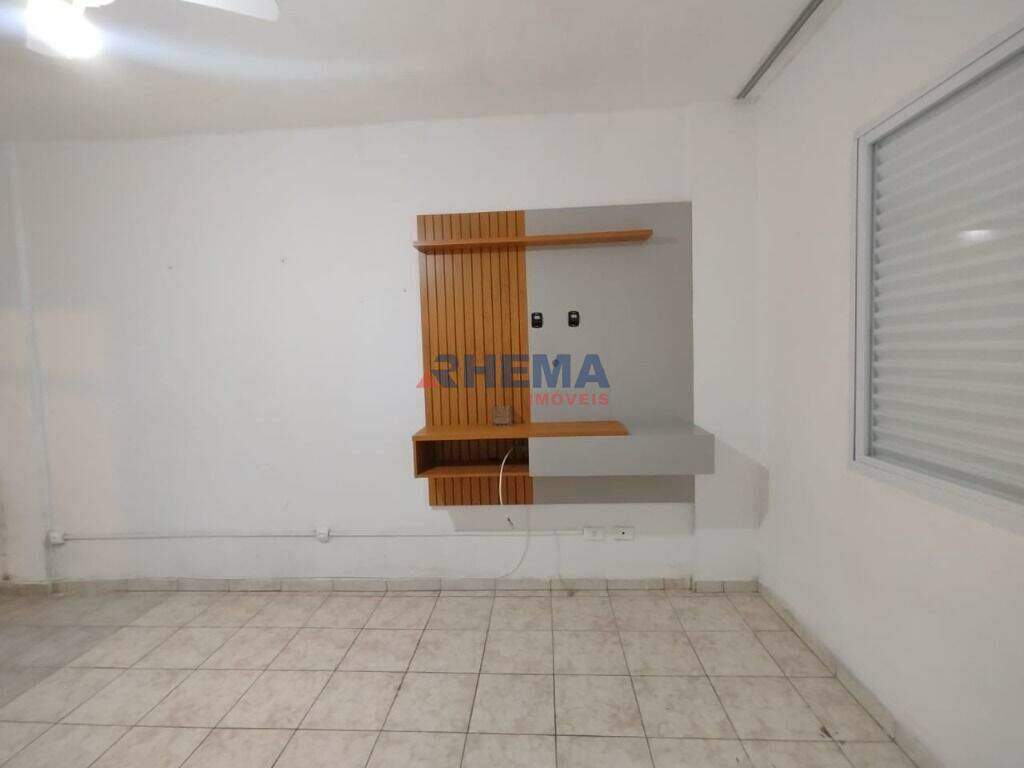 Kitnet à venda no Ponta da Praia: 