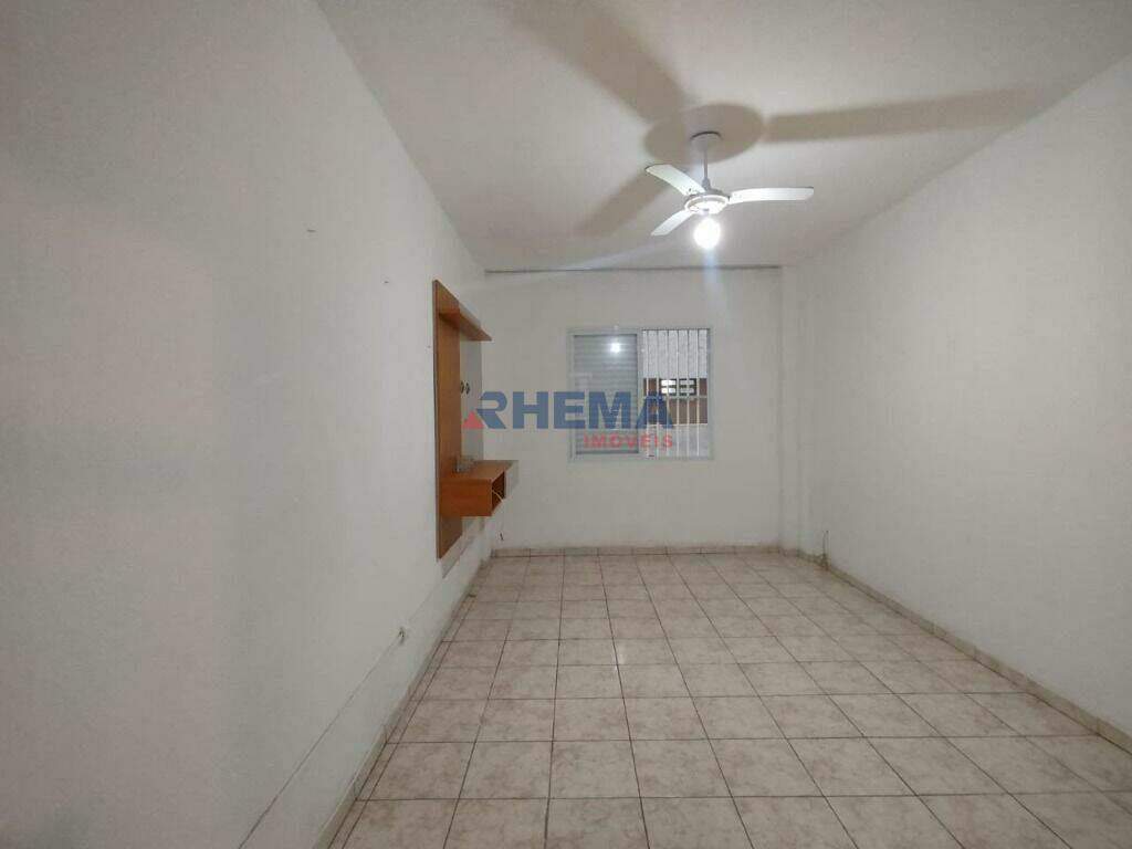 Kitnet à venda no Ponta da Praia: 