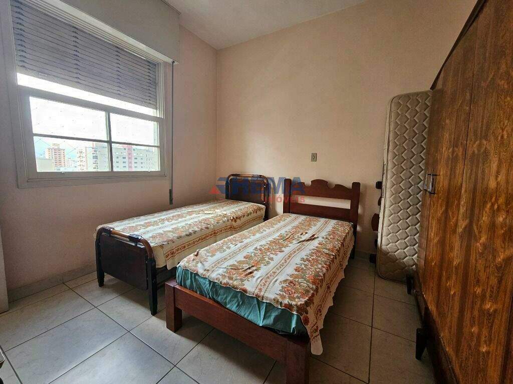 Apartamento à venda no Embaré: 