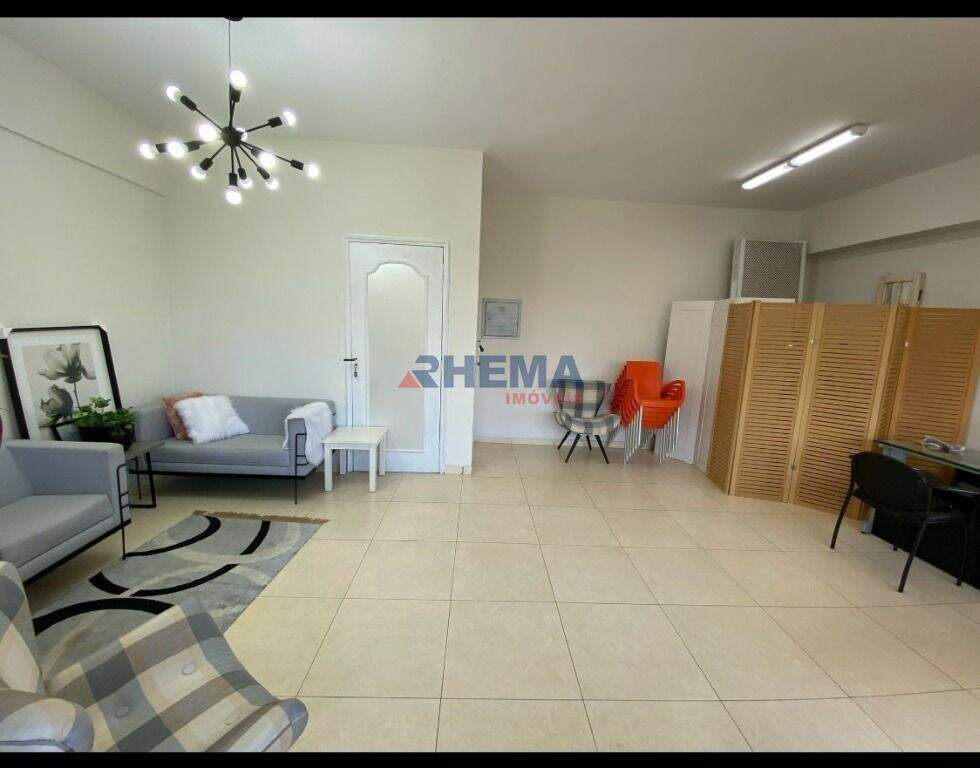 Sala à venda no Macuco: 