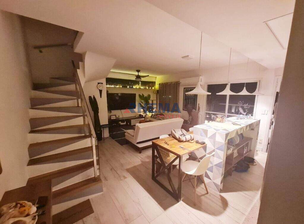 Apartamento Duplex à venda no José Menino: 