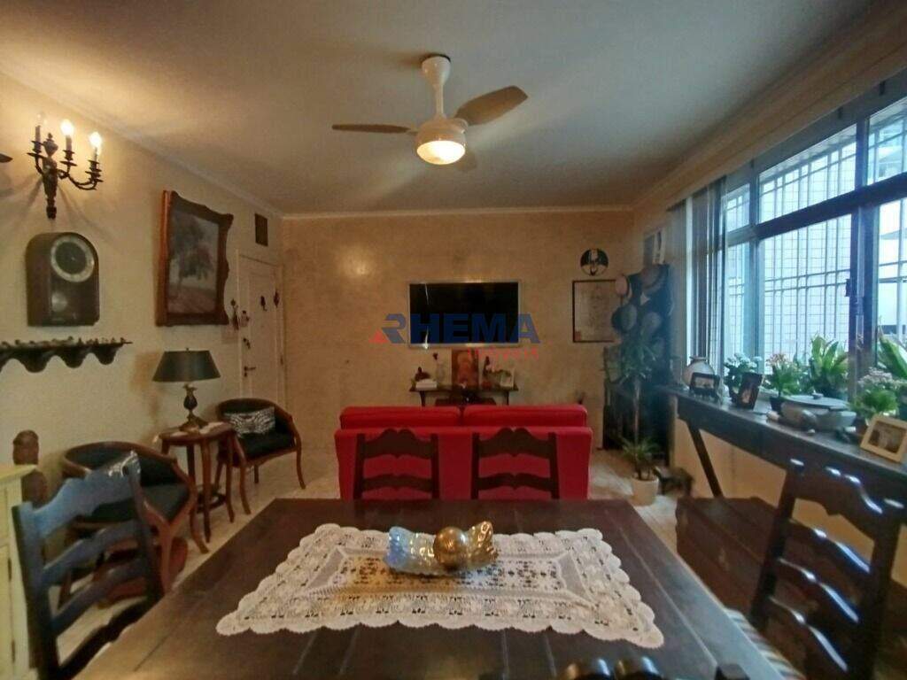 Apartamento à venda no Embaré: 