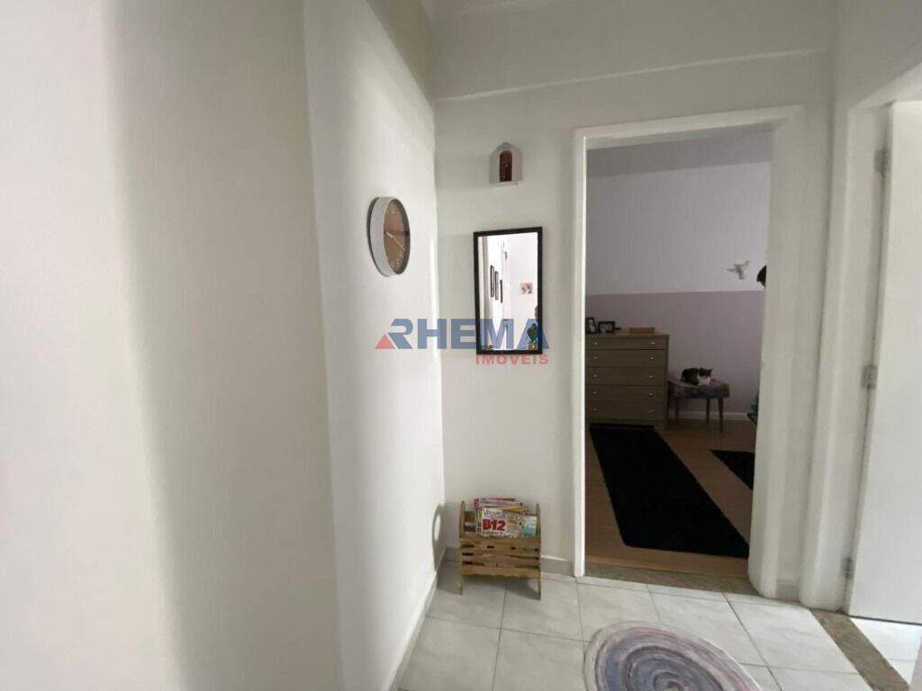 Apartamento à venda no Embaré: 