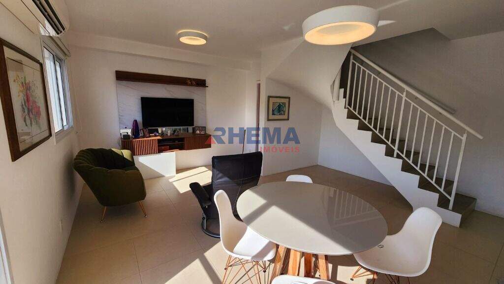 Apartamento Duplex à venda no José Menino: 
