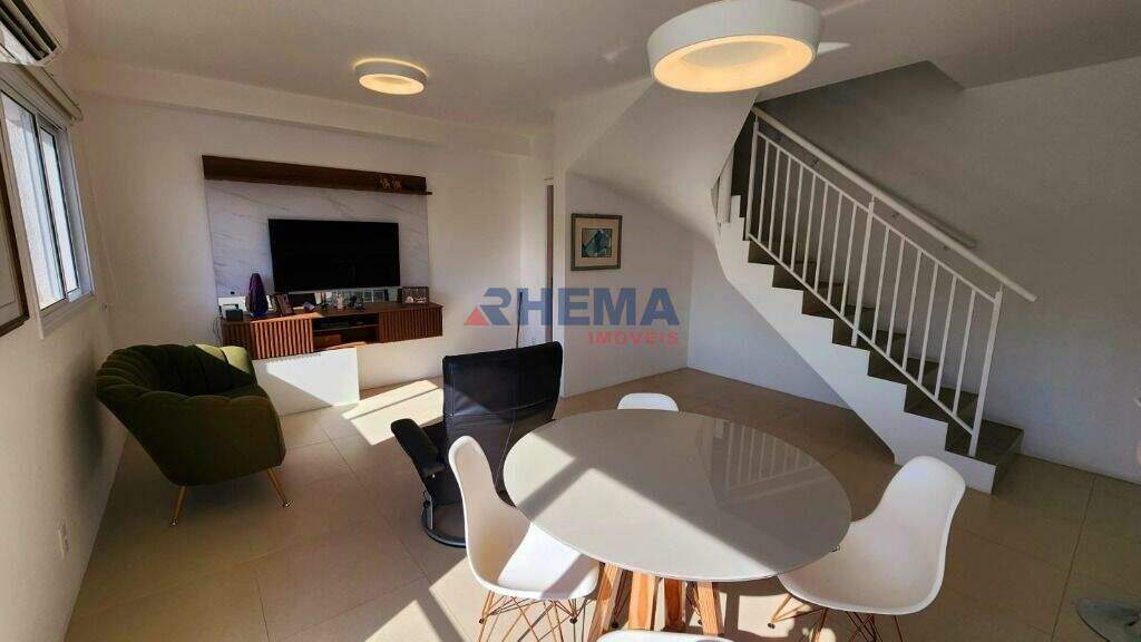 Apartamento Duplex à venda no José Menino: 